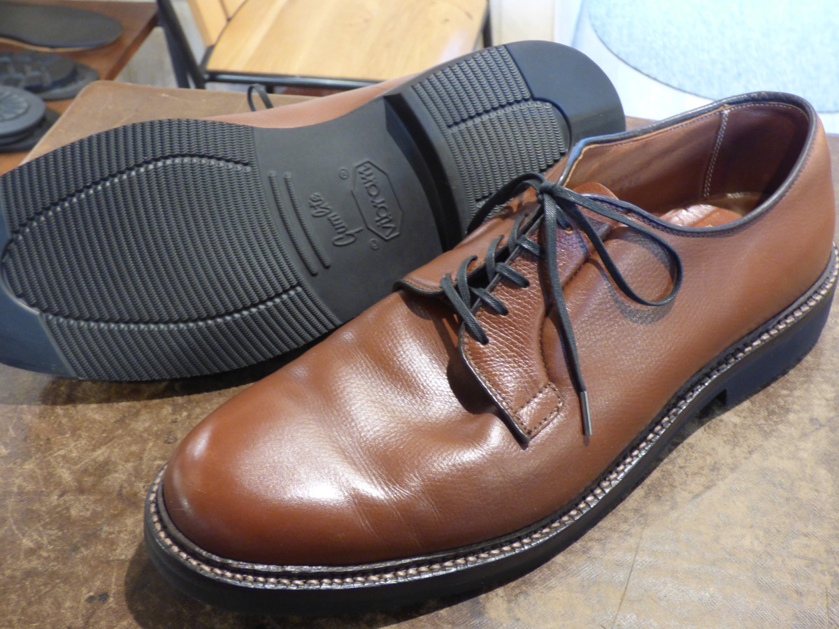 ALDEN（オールデン）軽いビブラム2810ガムライトソールで